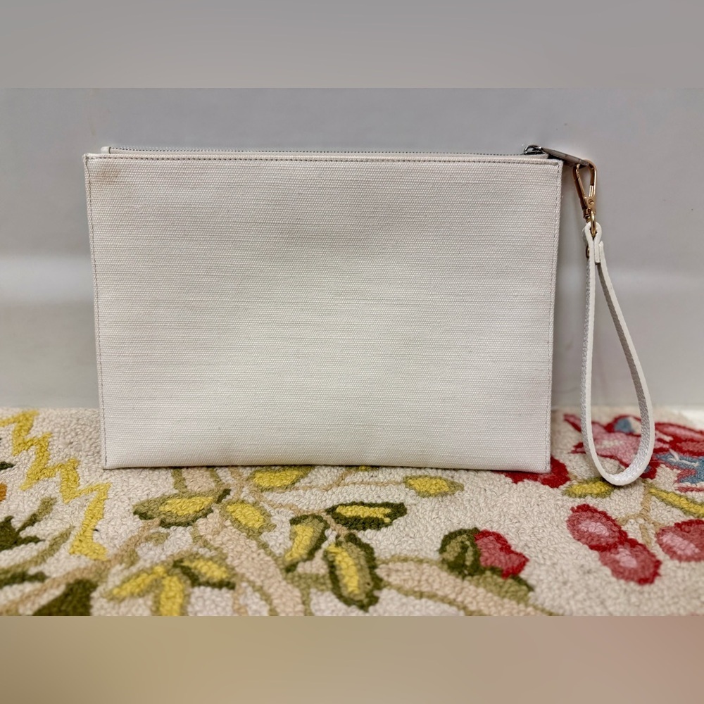 CHRISTIAN DIOR Never Worn Limited Edition White Floral Print Canvas Wristlet - Picture 2 of 16